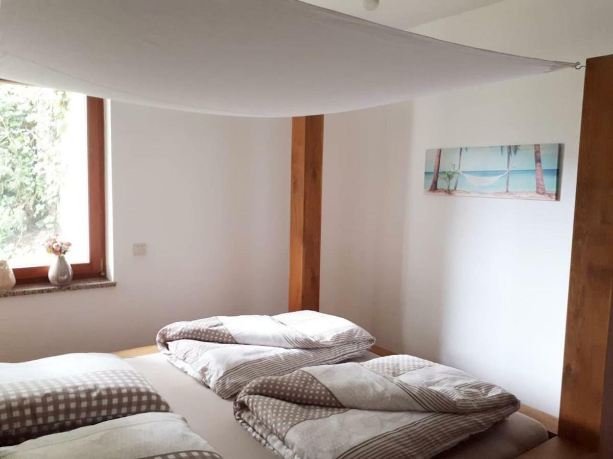 Ferienwohnung Caroline Andernach Buitenkant foto