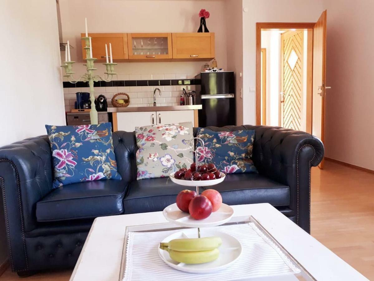 Ferienwohnung Caroline Andernach Buitenkant foto